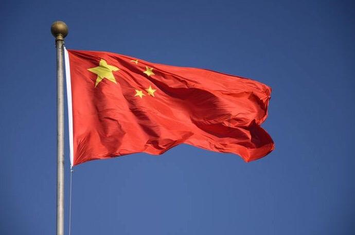 他是四野第一虎将，曾任空军副司令，40岁授上将，两个儿子是将军